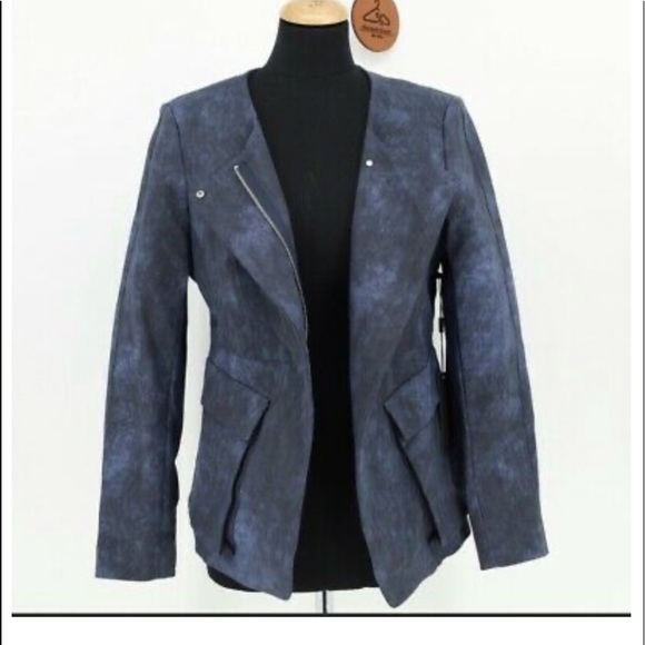 DKNY Collarless Patch Flap Pocket Blazer - Picture 2 of 5
